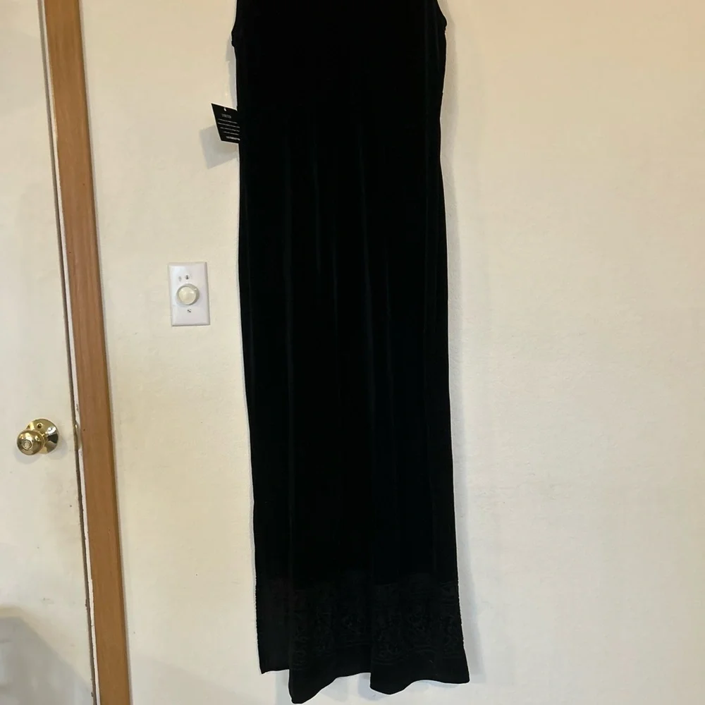 NWT Dead Stock Liz Claiborne Medium Black Velvet Whimsy Goth Maxi Dress